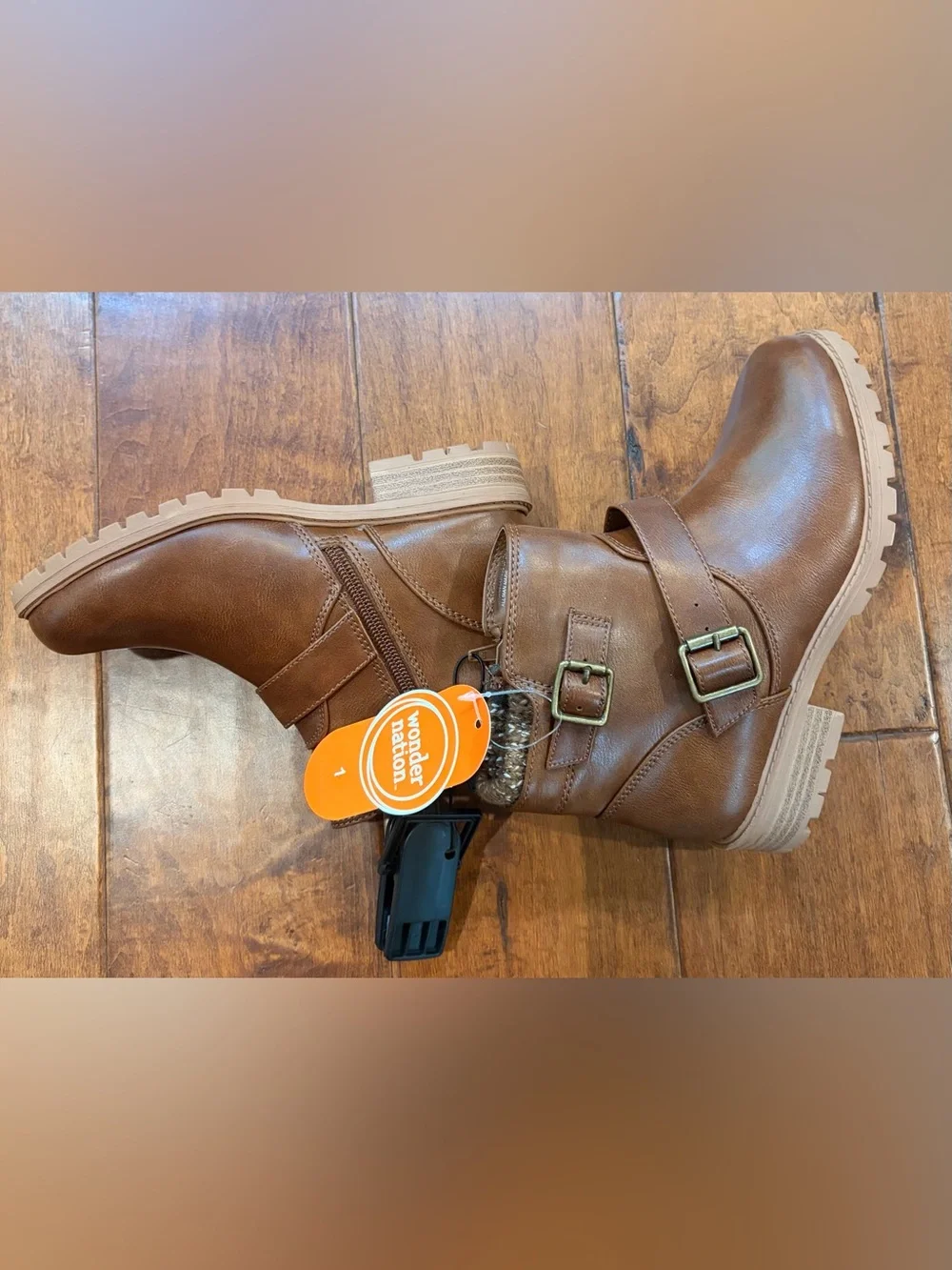 ❤️Wonder Nation Brown Boots with Buckle Detail New size 1
